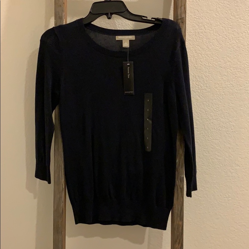 Navy crew neck sweater